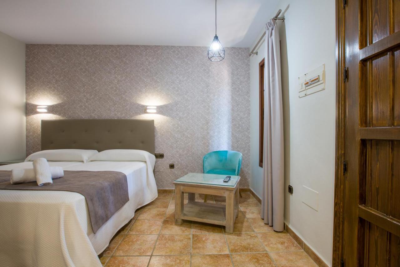 Hostal Don Joaquin אלורה מראה חיצוני תמונה